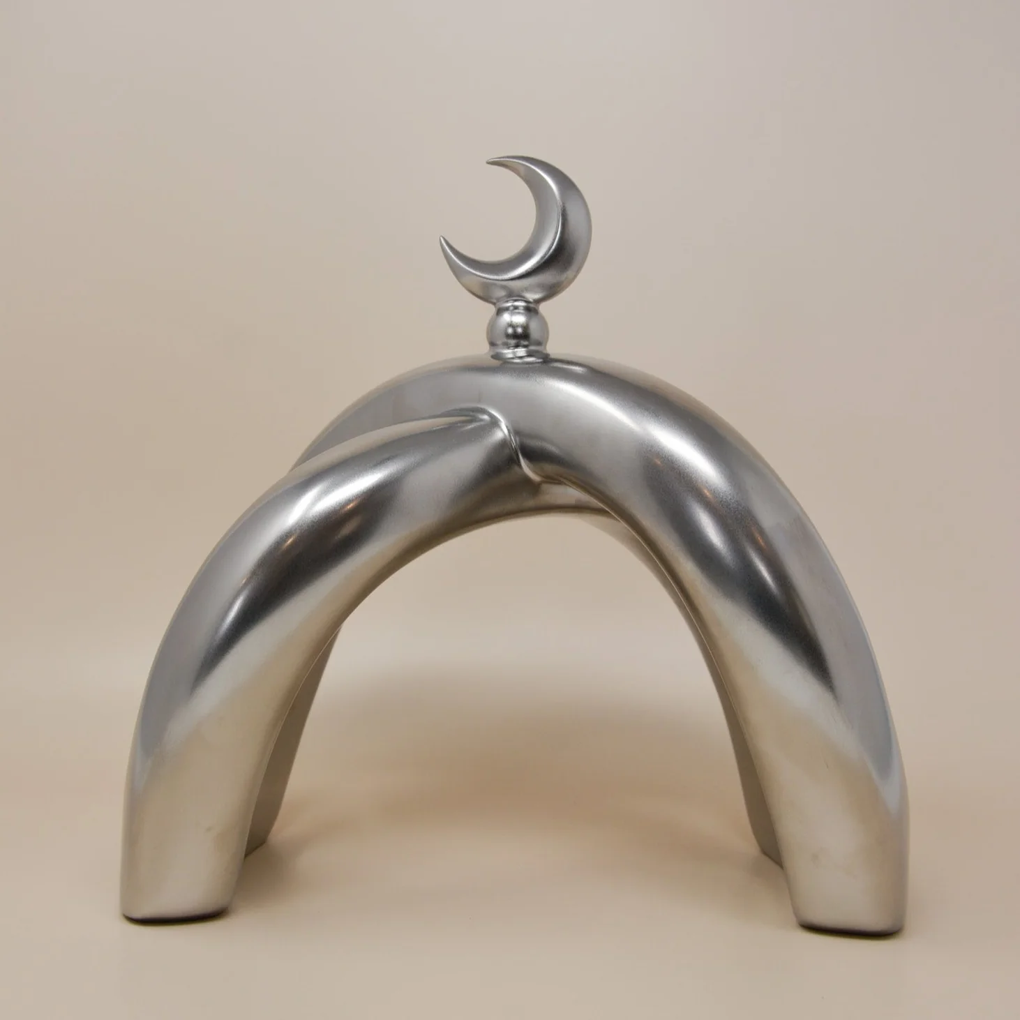 Crescent Knot Sculpture: Chrome - Image 5