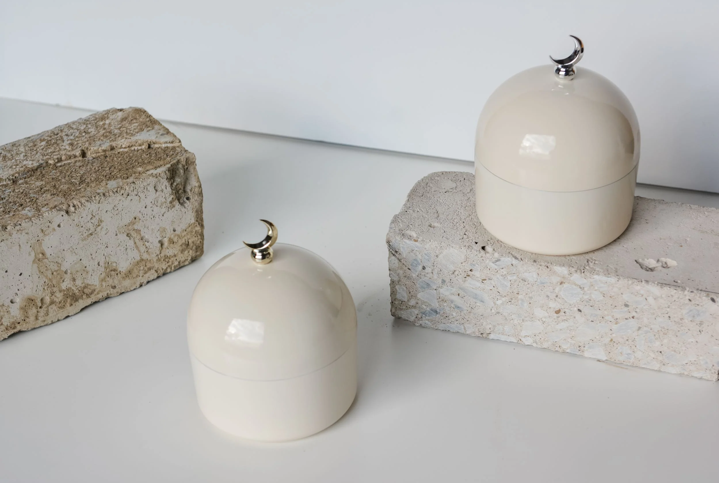 Moon Dome Jar - White Chocolate - Image 4
